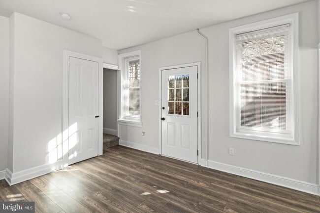 Photo - 148 Walnut St