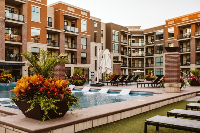 The Royale at CityPlace