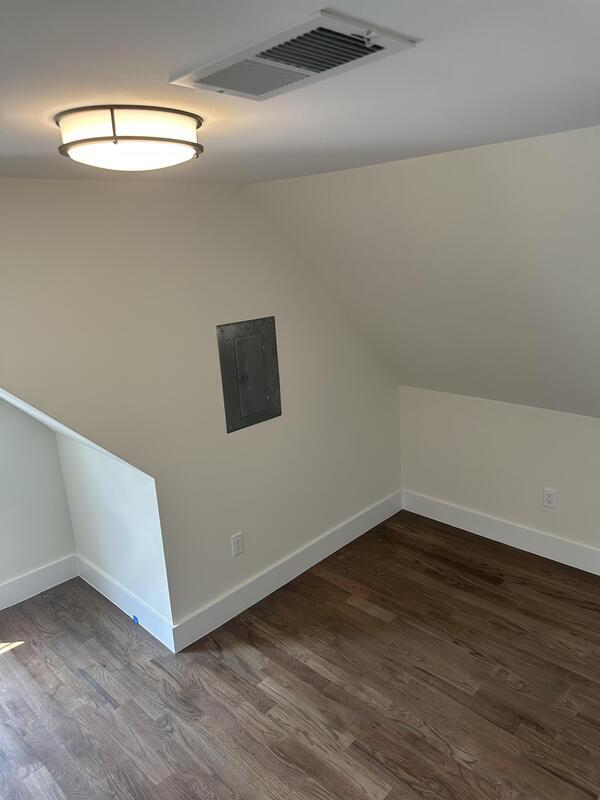 Photo - 46 N Jefferson St