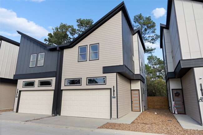 Photo - 13938 Bee Flower Ln