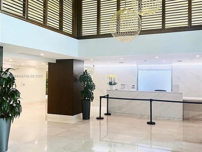 Photo - 540 Brickell Key Dr Unit 603