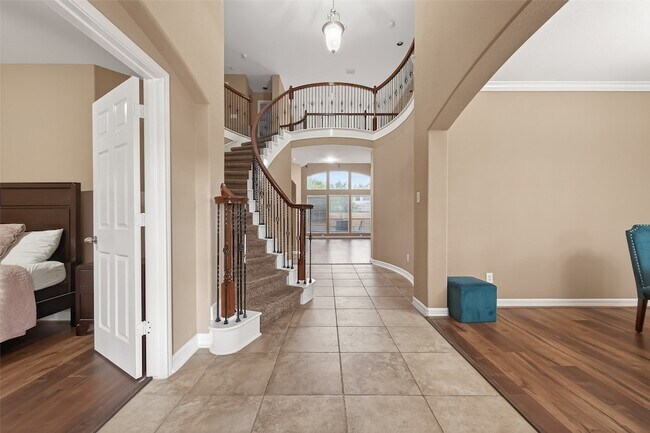21103 Falcon Creek Ct