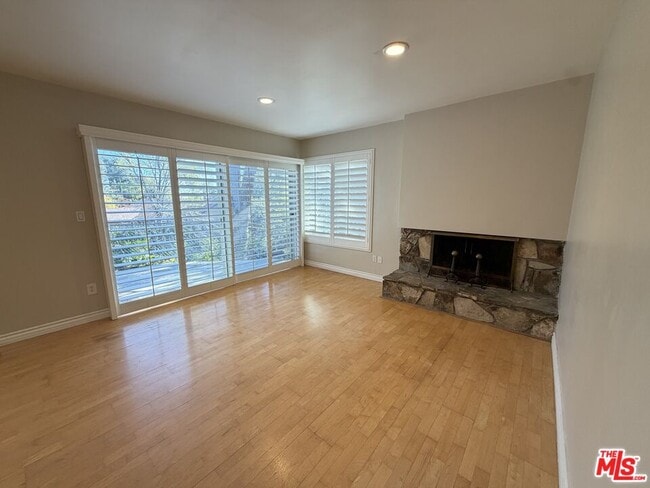 Photo - 9631 Crystal View Dr