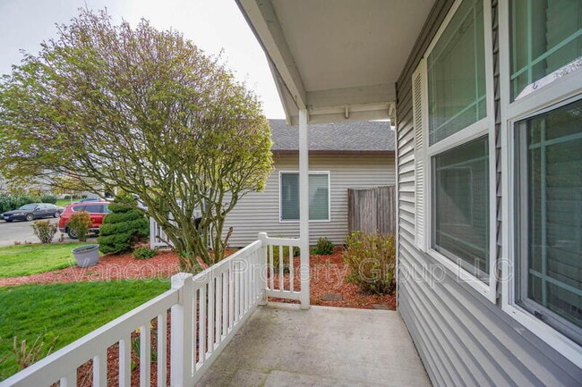 Photo - 8601 NE 84th St