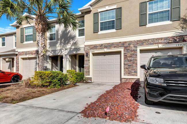 Photo - 10424 Red Carpet Ct Townhome