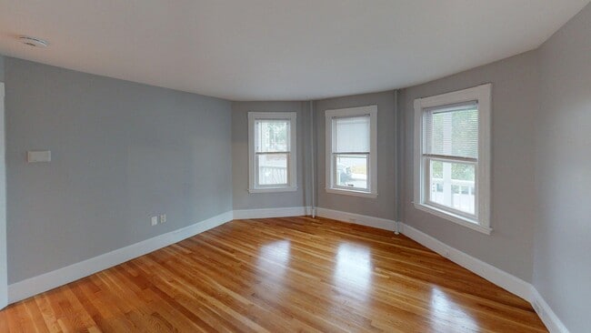 Photo - 346 Chelsea St Unidad 2