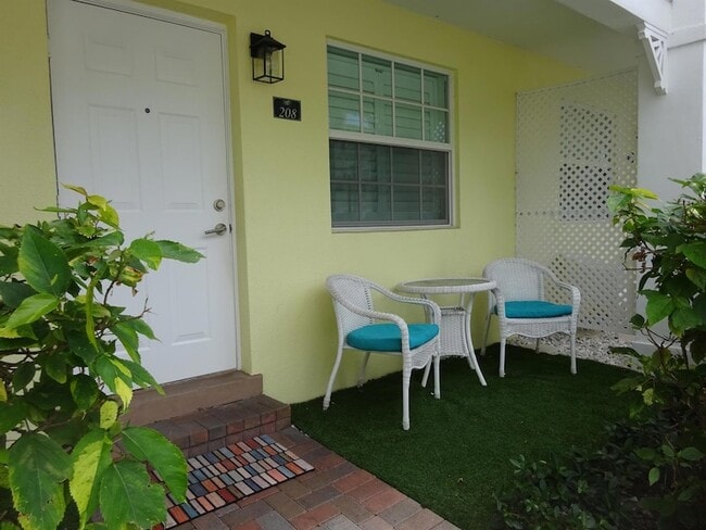 Photo - 2660 NE 8th Ave Unit 208