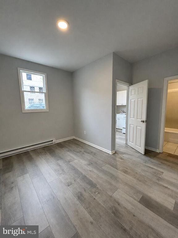 Photo - 1671 Orthodox St