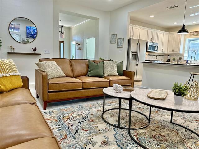 Photo - 6905 Cinnabar Dr