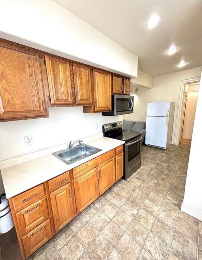 Photo - 313 Walnut St Unidad #1