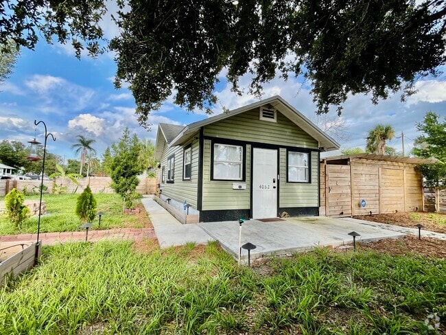 Building Photo - 4062 2nd Ave S Rental