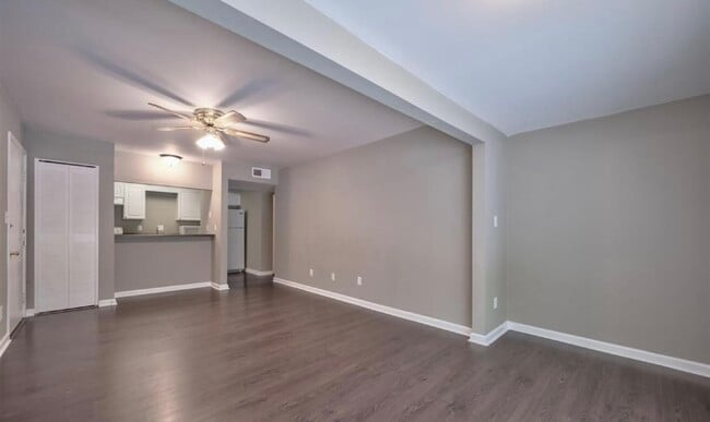 Photo - 422 Skyview Dr Unit K