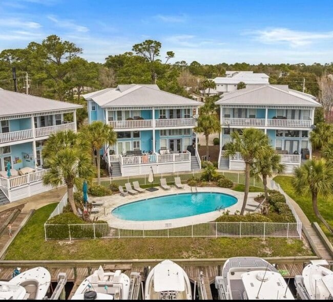 Building Photo - 26060 Marina Rd