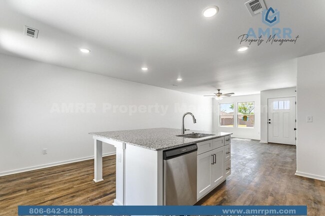 Photo - Spacious 3-Bedroom Home – Your Perfect Family Home!