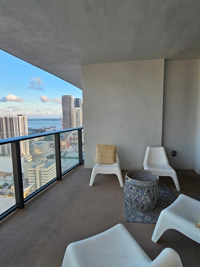 Photo - 1600 NE 1st Ave Unidad 3701