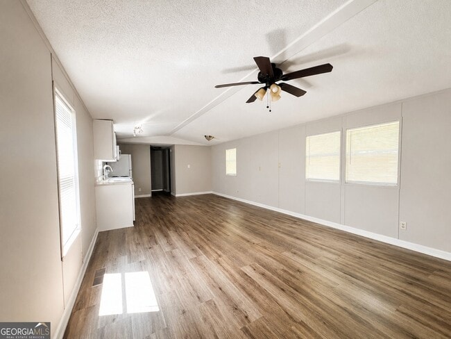 Photo - 380 Browns Rd