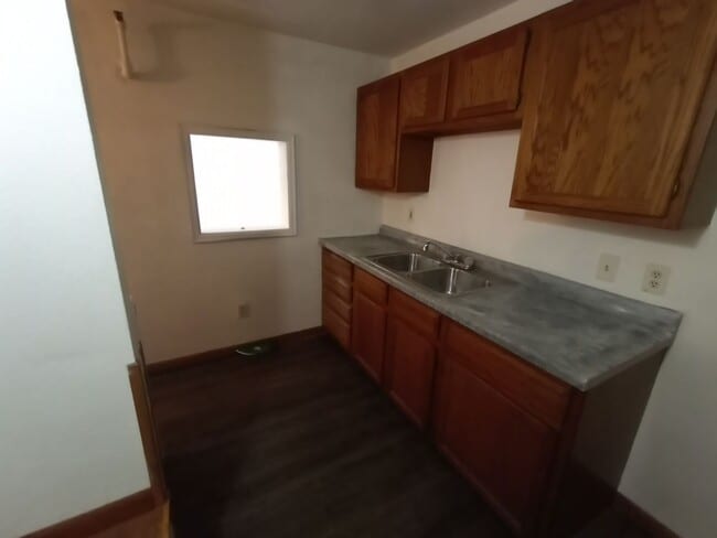 Photo - Creekside Apartments (Olivet HS, LLC)