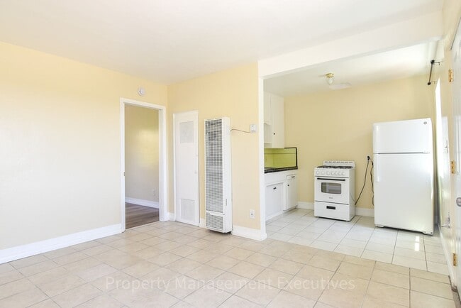 Photo - Nice 1 Bedroom, 1 Bath Apartment