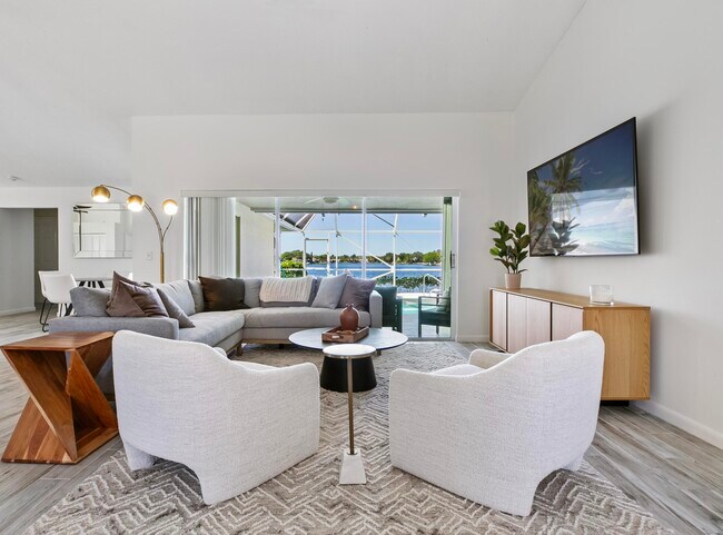 Photo - 12871 Upper Cove Dr