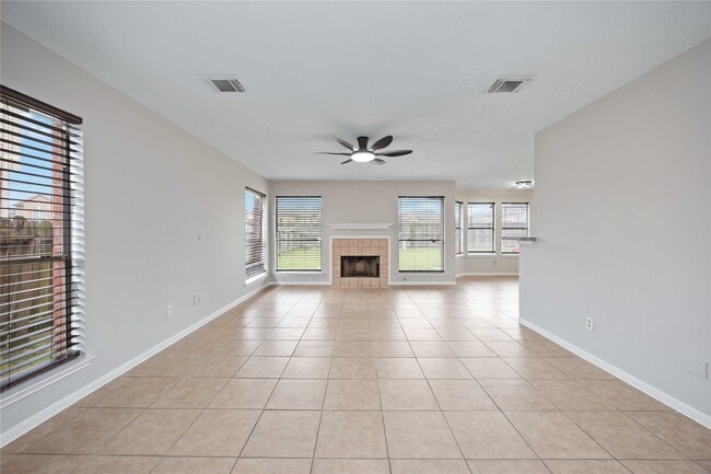 Photo - 16710 Cheshire Pl Dr