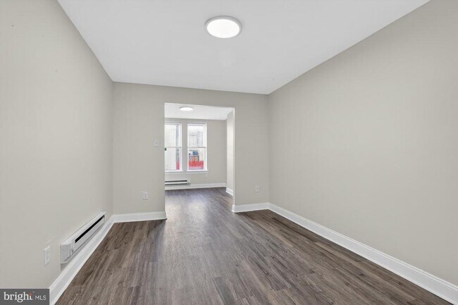 Photo - 1729 N Bambrey St