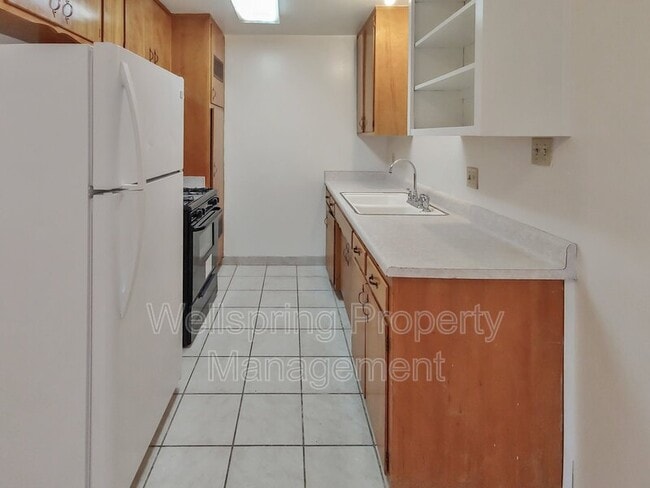 Photo - 213 Panamint Ave Unit B
