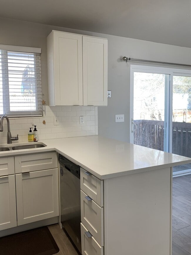 4 Bed 3 Bath Home for Rent in Layton Rental House Rental in Layton, UT