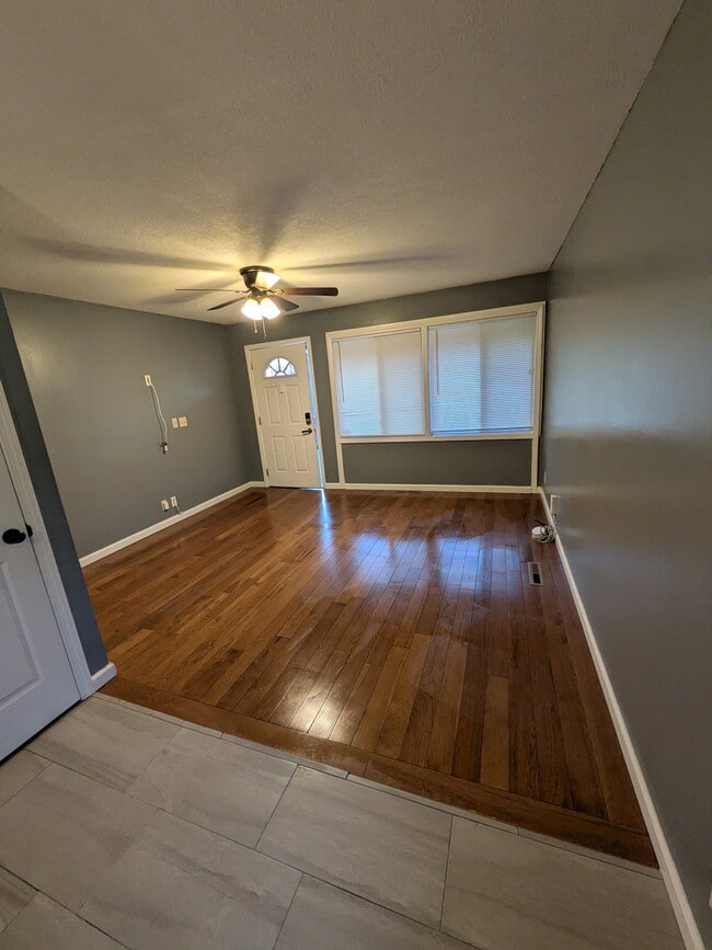 Photo - 3621 Kensington Ave