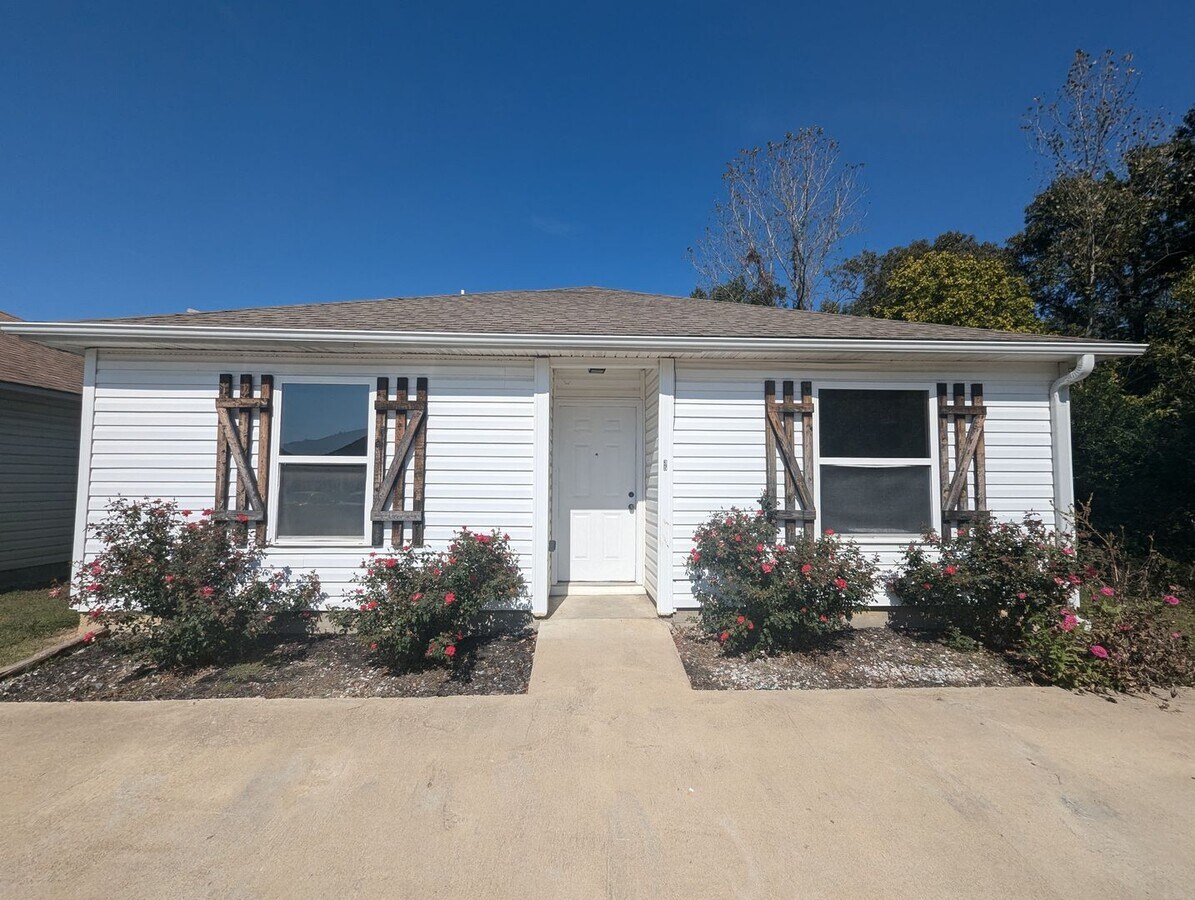 2/2 Patio Home in Sulphur Rock - 2/2 Patio Home in Sulphur Rock
