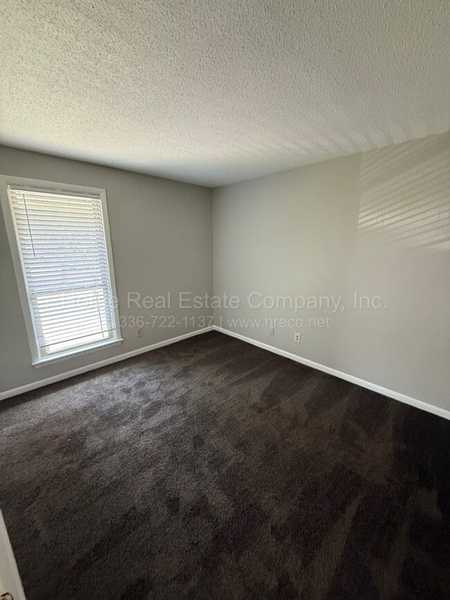 Photo - 184 Driftwood Ln Unit 1