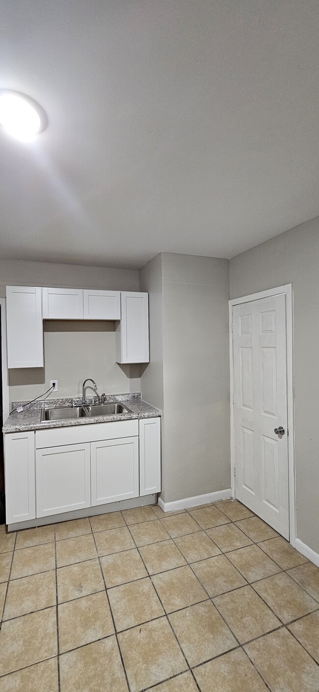 Photo - 759 Charles Ave Unit 1