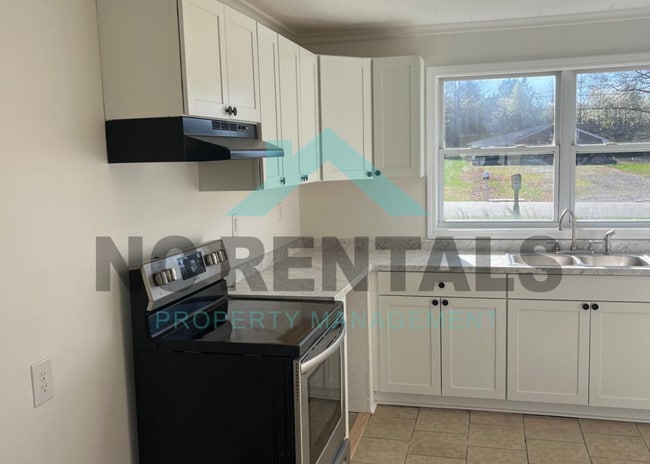 Photo - 312 Walter Chambers St