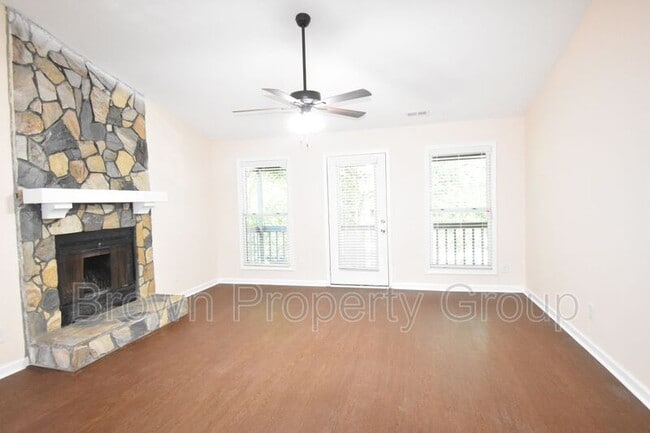 Photo - 1816 Tryon Dr Unit #5