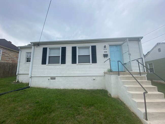 Single Family - Single Family House