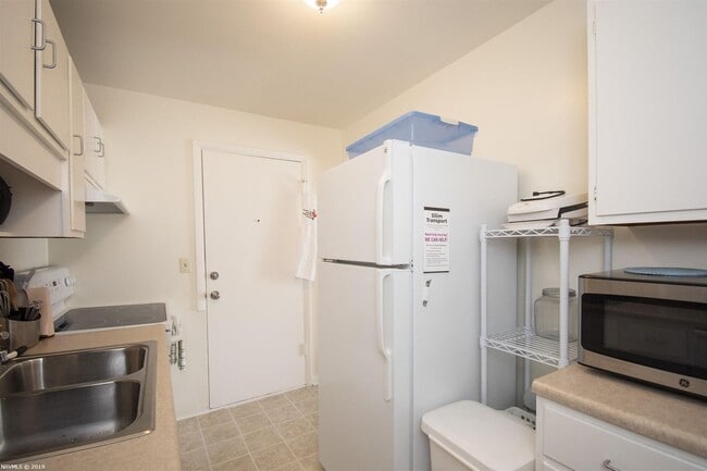 Photo - 2 Bed Apartment in Blacksburg With Some Utilities Included