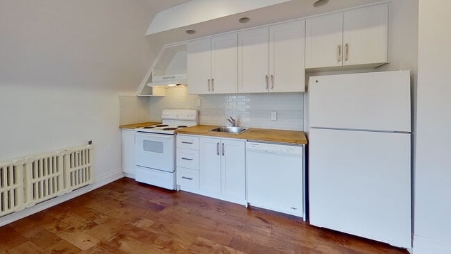 Photo - 273 St George St Unité 6