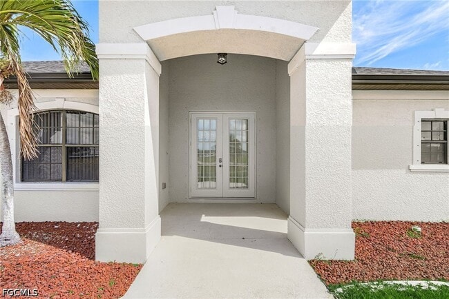 Photo - 831 NW 30th St