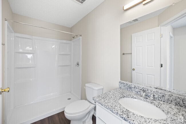 The Pearl - Primary Bathroom