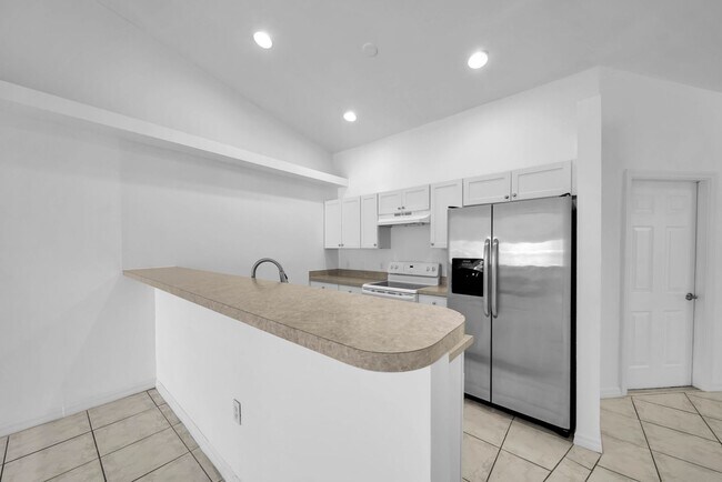 Photo - 1214 SE 24th Ave Unit 1214