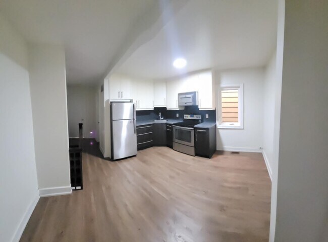 Photo - 35 Rushbrooke Av