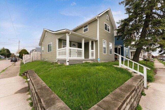 Building Photo - 94 E Woodrow Ave Rental