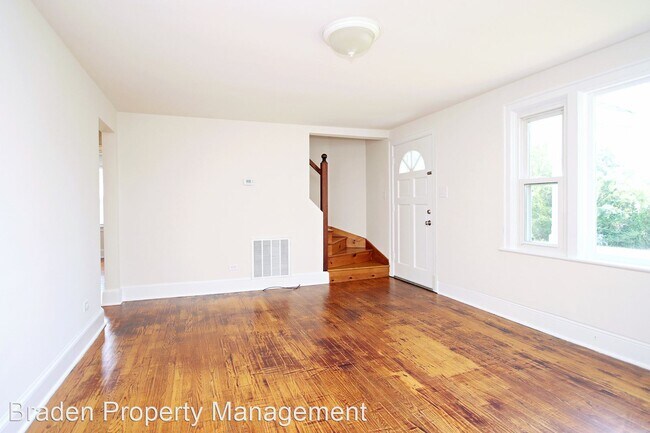 4 br, 3 bath House - 4057 Richmond Rd