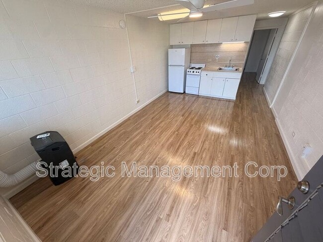 Photo - 1301 Lusitana St Unidad 303