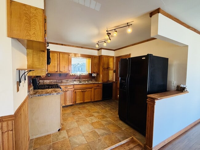 Photo - 29 Glenda Dr