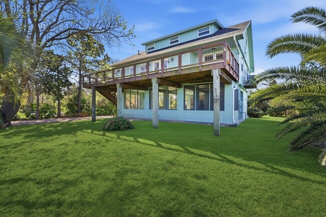 Photo - 180 Grove Rd