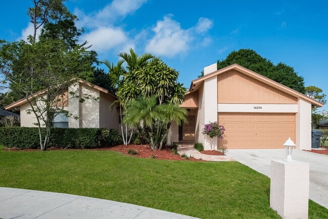 Photo - 14374 Crowberry Ct