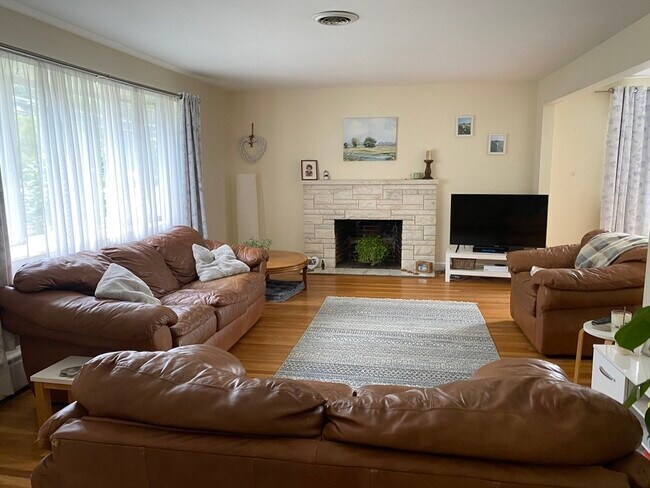 Photo - 809 Central Ave