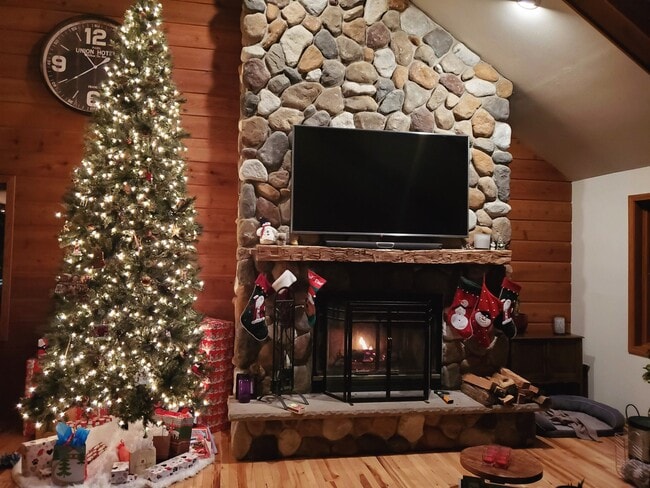 Photo - S43W30464 Stone Gate Ln