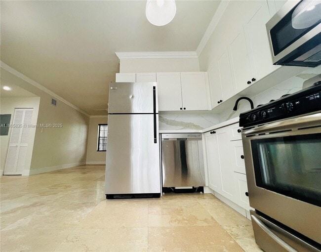 Photo - 1470 Lincoln Ter