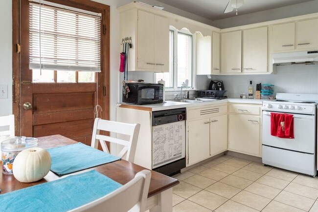 Photo - Birchwood Gardens